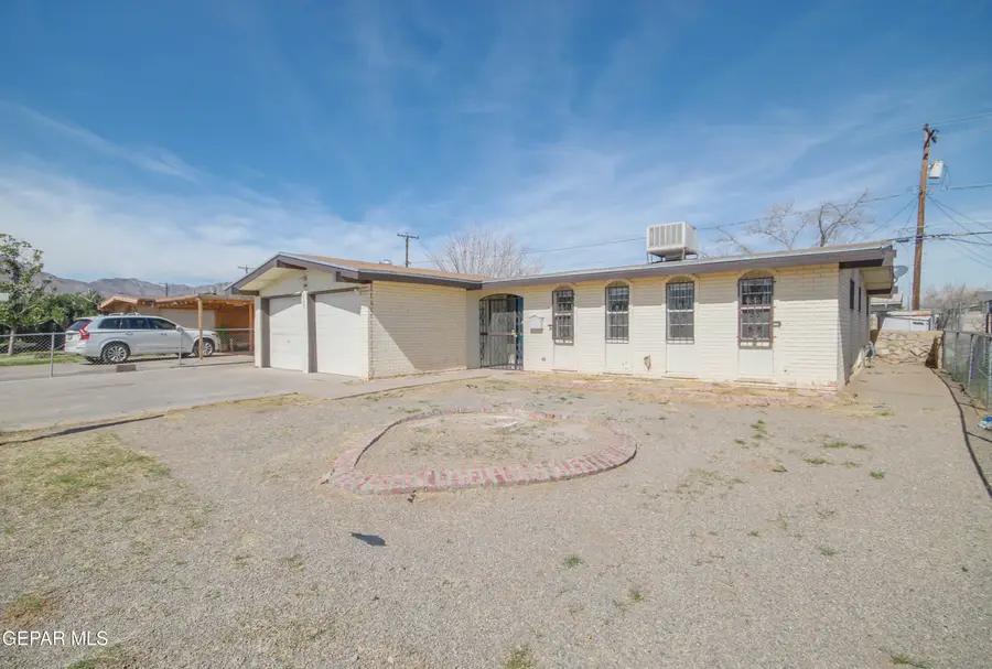 5221 Edmonton Avenue, El Paso, TX 79924 - #2