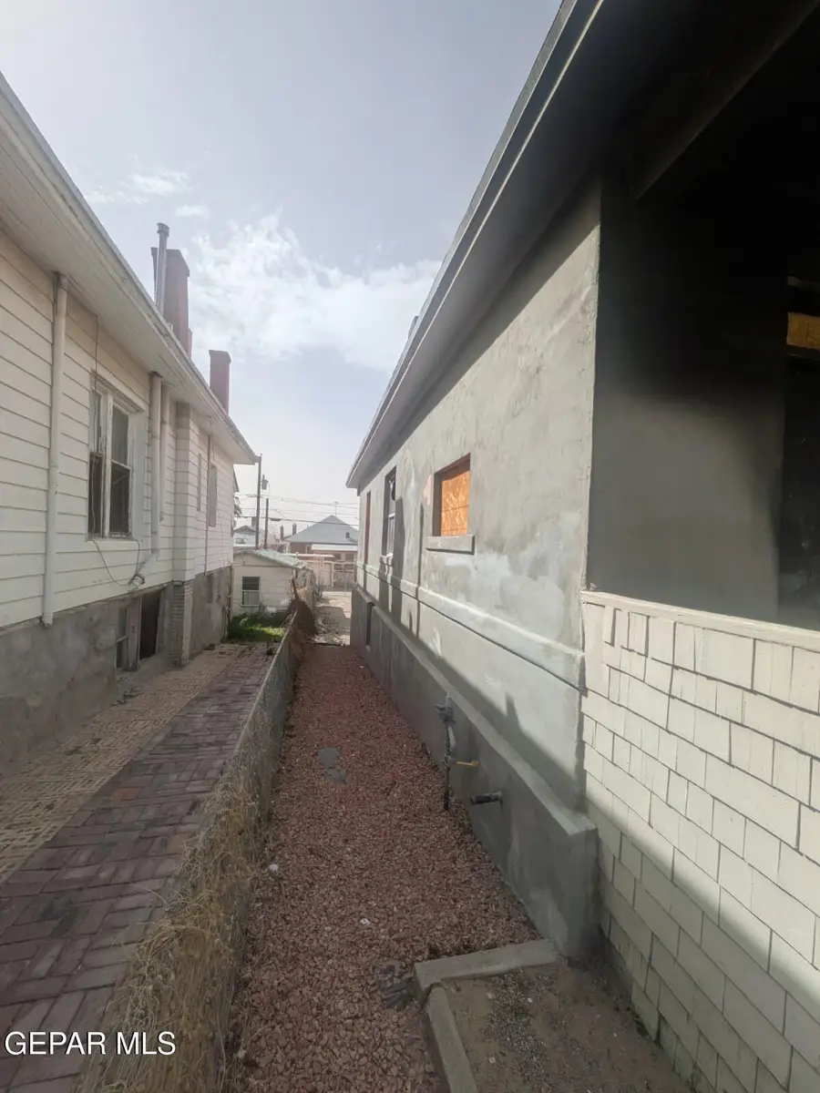 806 Upson Drive, El Paso, TX 79902 - #3