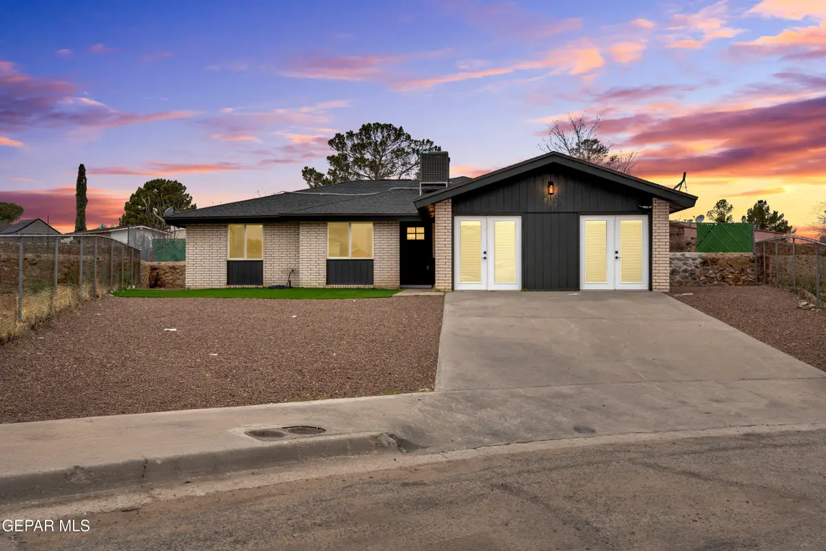 845 Nita Fay Drive, El Paso, TX 79912 - #1