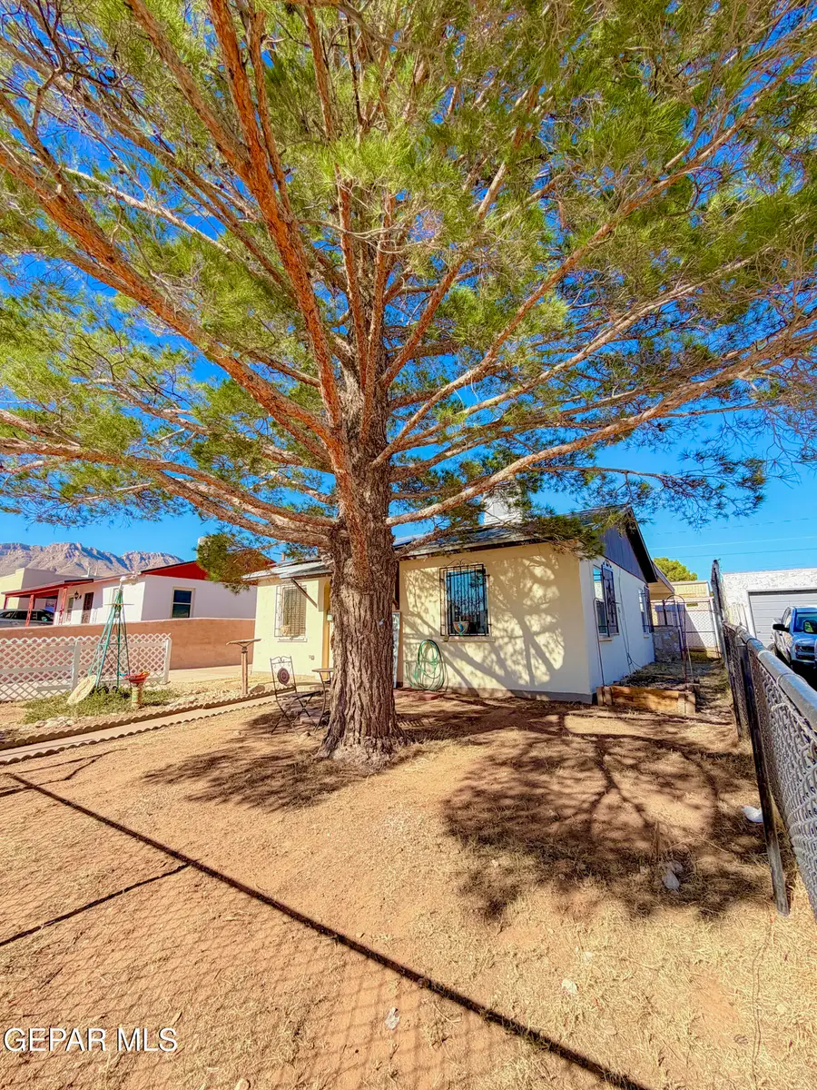 3329 Harrison Avenue, El Paso, TX 79930 - #3