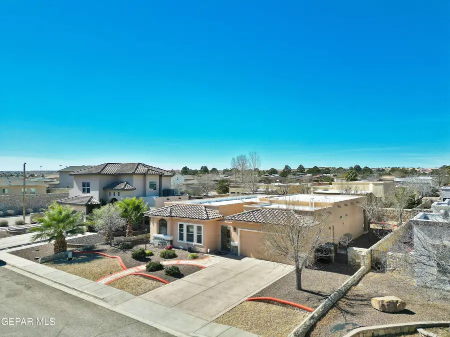 5703 Edinburgh Drive, Santa Teresa, NM 88008 - #3