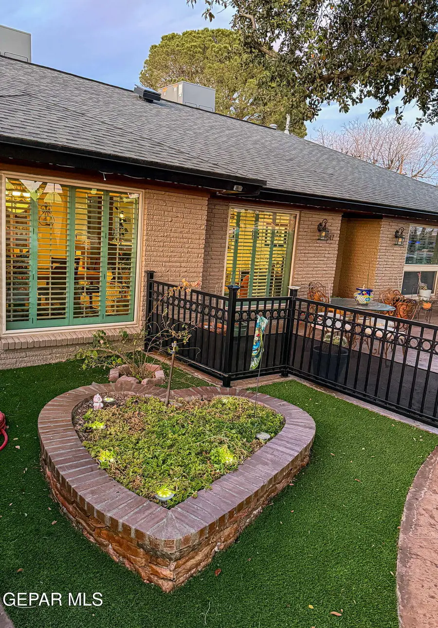 9517 Desert Hills Lane, El Paso, TX 79925 - #2