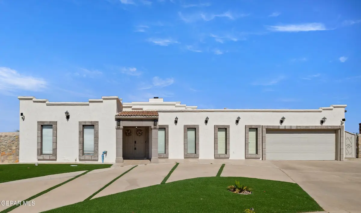 405 Los Seris Place, El Paso, TX 79912 - #1