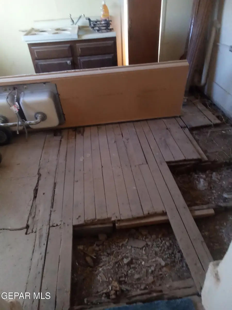 331 Dolan Street, El Paso, TX 79905 - #3