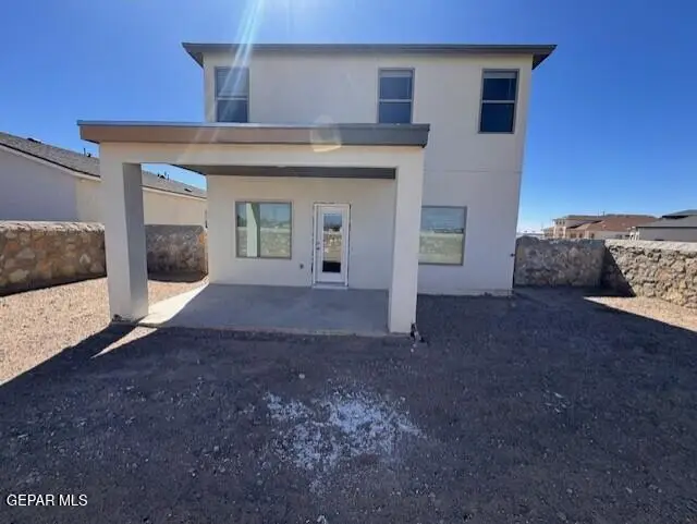 417 Santiago Munos Street, Vinton, TX 79821 - #2