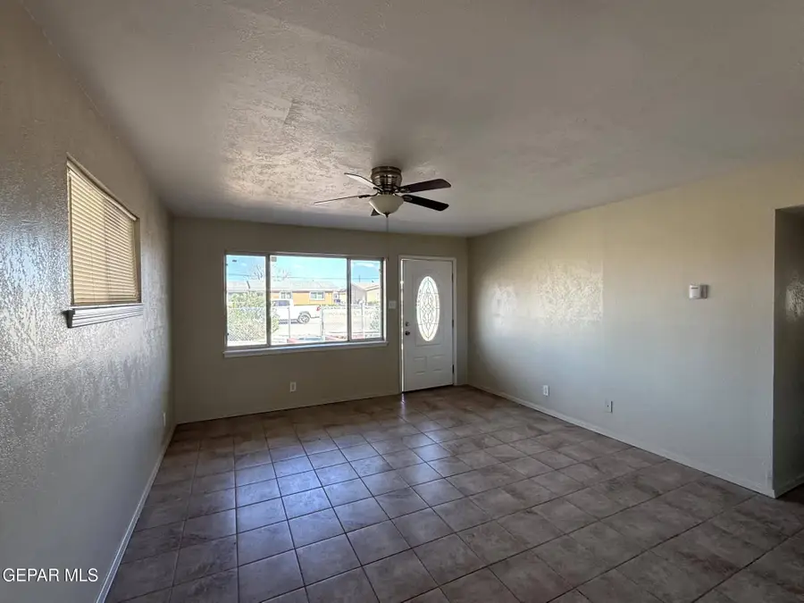 2801 Hawick Road, El Paso, TX 79925 - #3