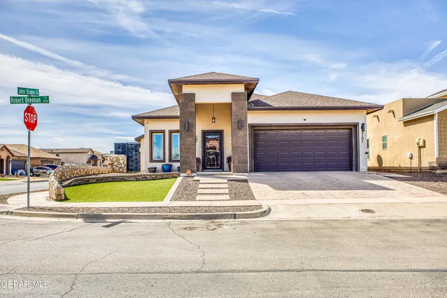 2101 Robert Drennan Place, El Paso, TX 79938 - #2