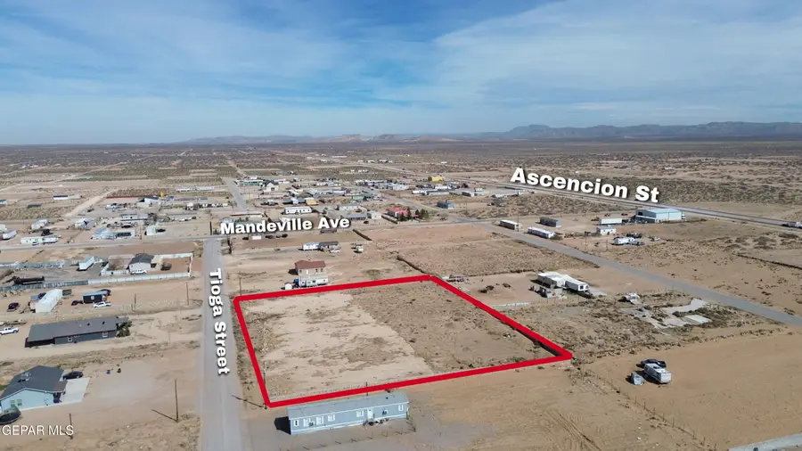 3 & 4 Tioga Street, Horizon City, TX 79928 - #2