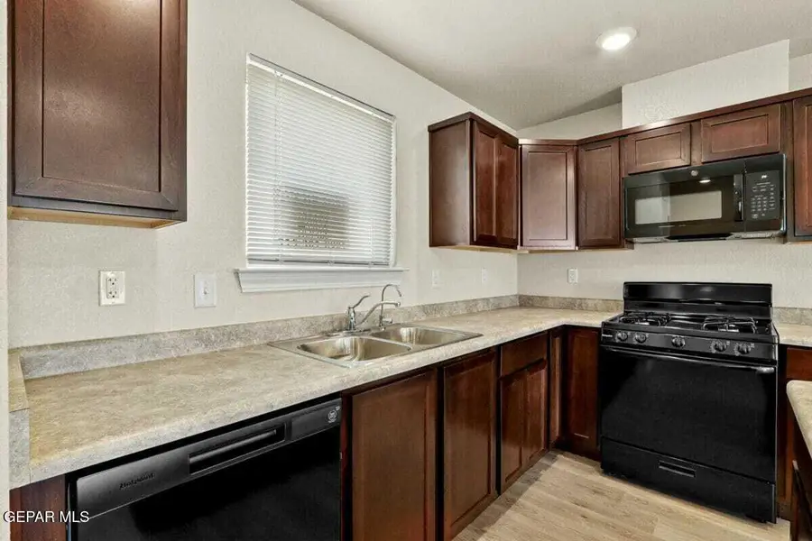 14313 Star Cactus Avenue, Horizon City, TX 79928 - #2