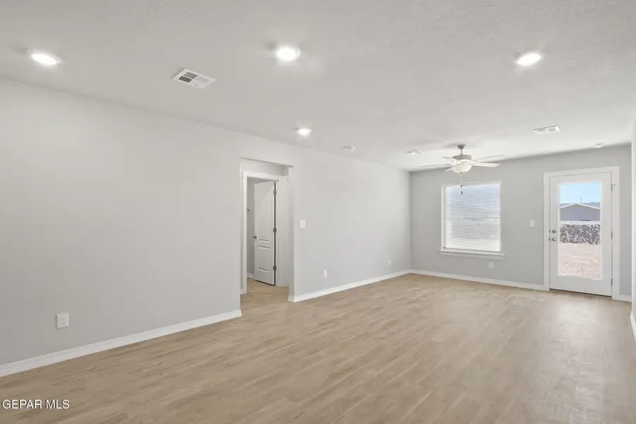 14305 Star Cactus Avenue, Horizon City, TX 79928 - #3