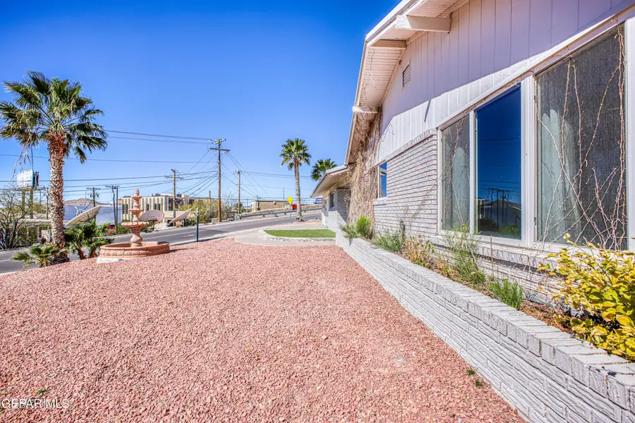 4200 Ridgecrest Drive, El Paso, TX 79902 - #3