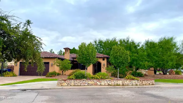 468 Country Oaks Drive, El Paso, TX 79932