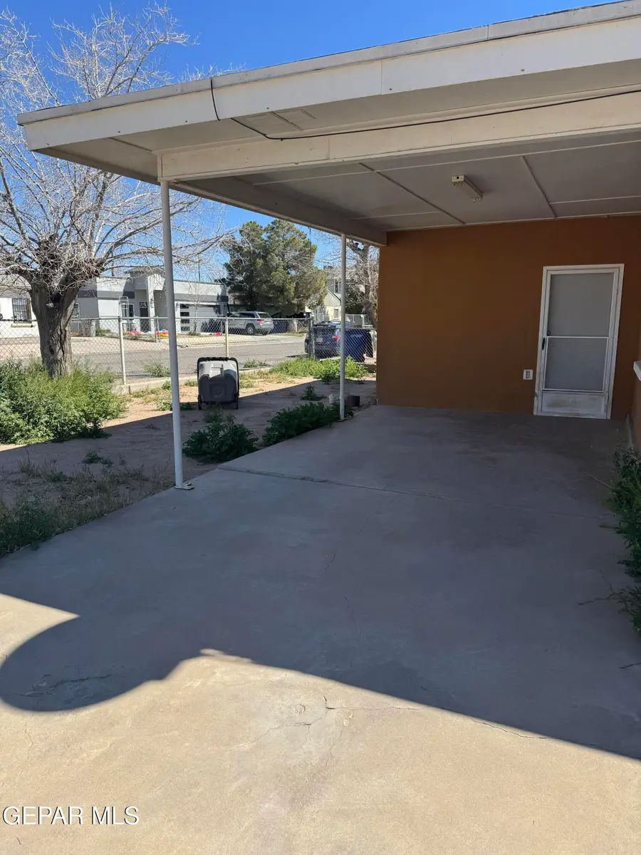 323 Singh Street, El Paso, TX 79907 - #2