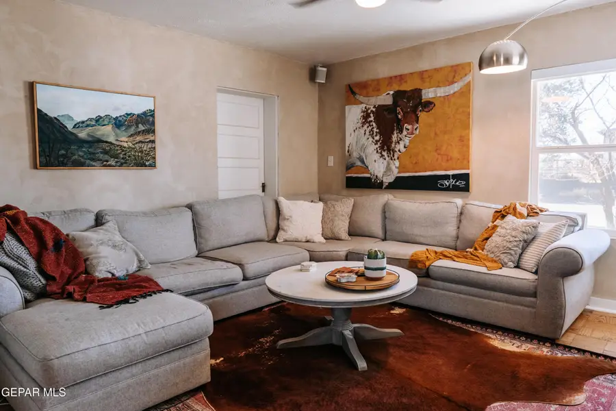 119 W Dallas Street, Marfa, TX 79843 - #2