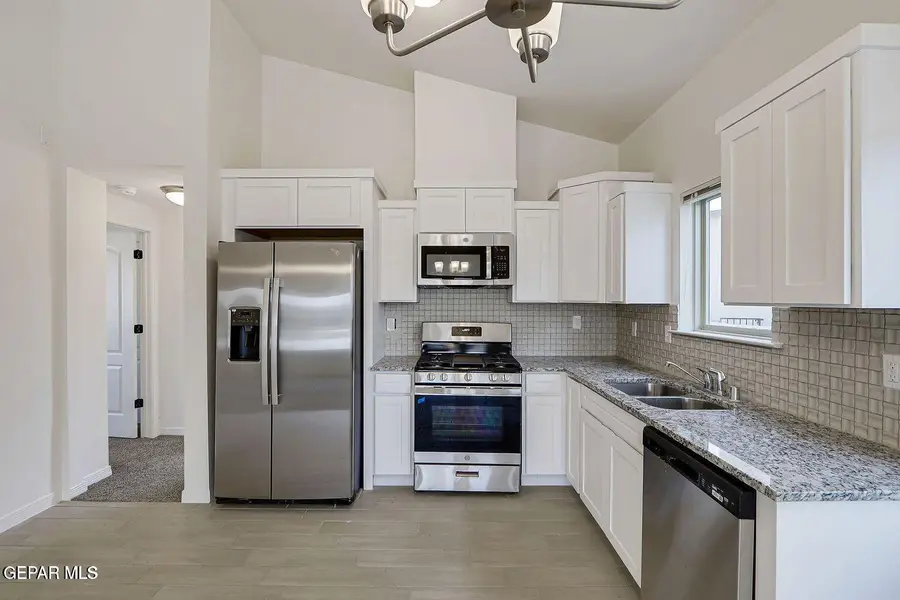 14385 Bill Lazor Parkway, El Paso, TX 79928 - #3