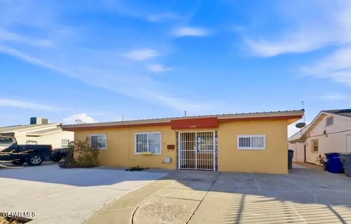 6404 Mohawk Avenue, El Paso, TX 79925 - #2