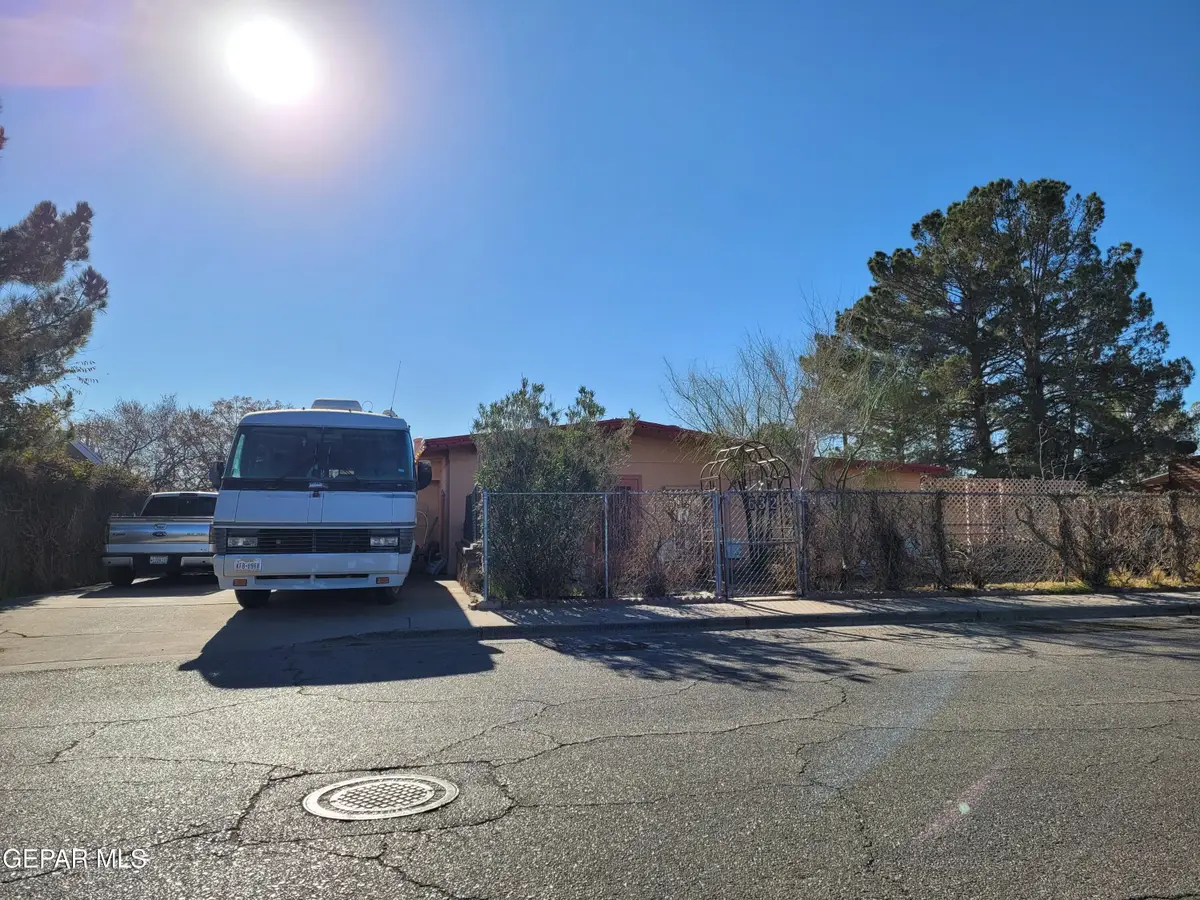 632 Mauer Drive, El Paso, TX 79915 - #1