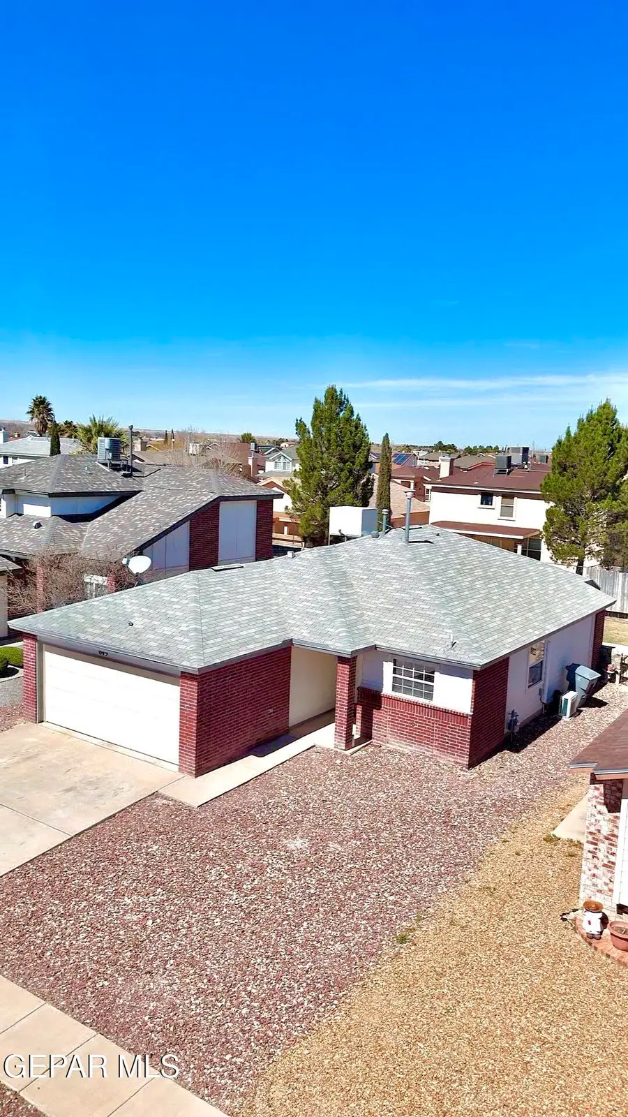 649 Linda Johnson Avenue, El Paso, TX 79932 - #2