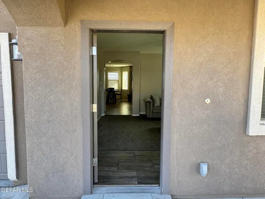 364 Bellwoode Avenue, El Paso, TX 79932 - #2