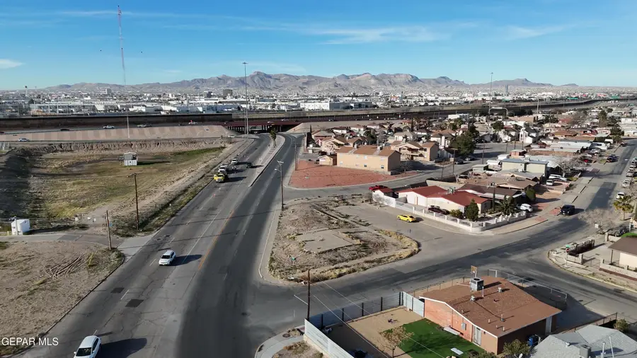 27238 Fonseca Drive, El Paso, TX 79905 - #3