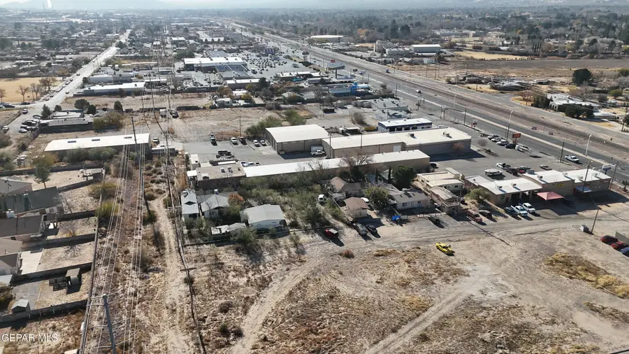 5400 Doniphan Rear Drive, El Paso, TX 79932 - #3