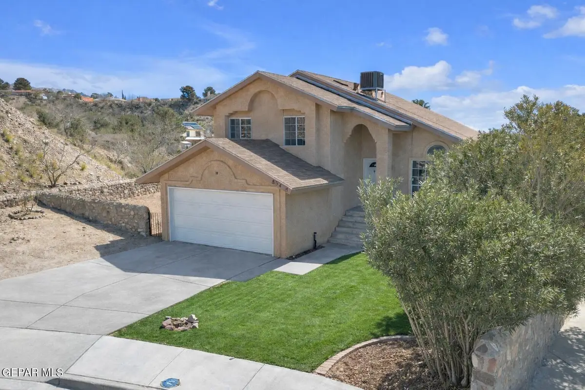834 N Resler Drive, El Paso, TX 79912 - #1