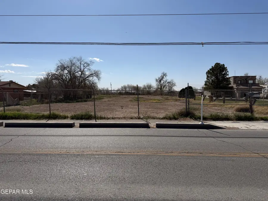 202 Passmore Road, Socorro, TX 79927 - #2