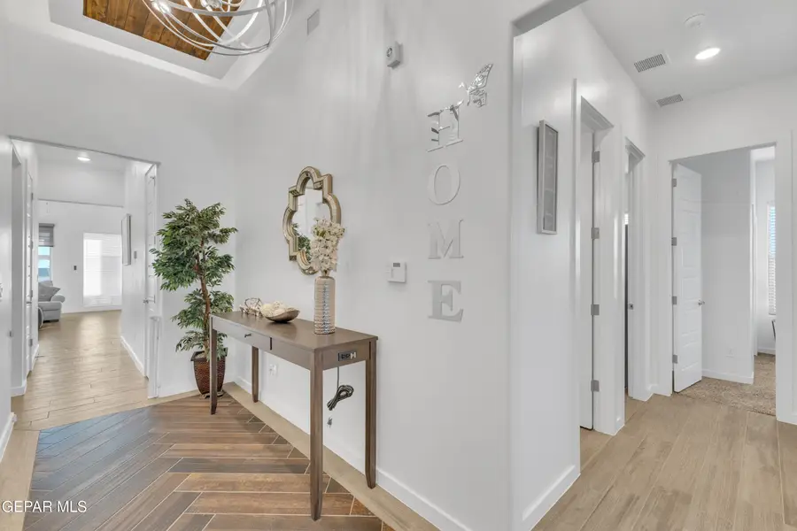 333 Blue Valley Drive, El Paso, TX 79928 - #2