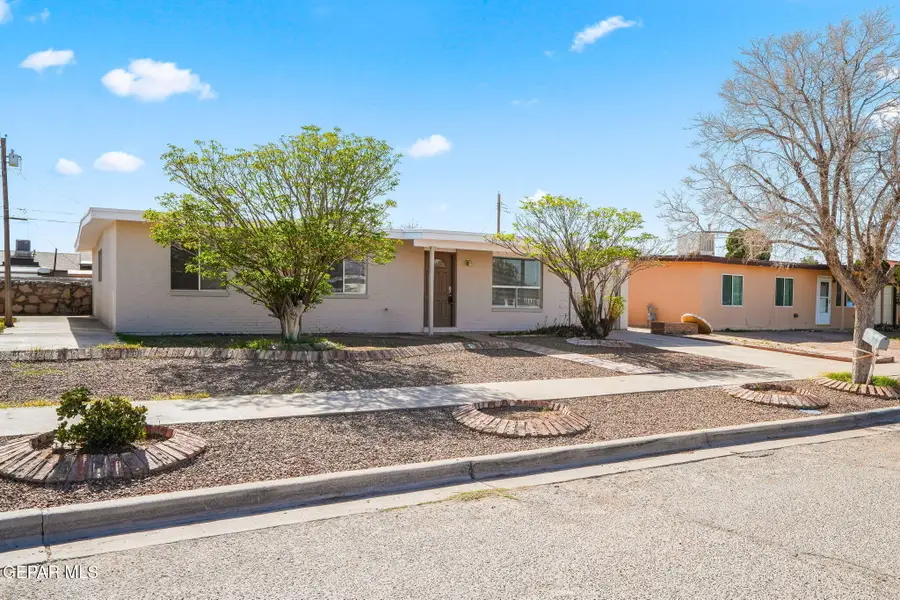 8282 Valle Placido Drive, El Paso, TX 79907 - #3