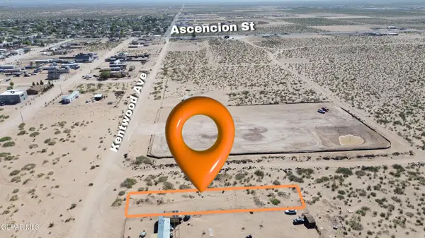 30 Kentwood Avenue, Horizon City, TX 79928