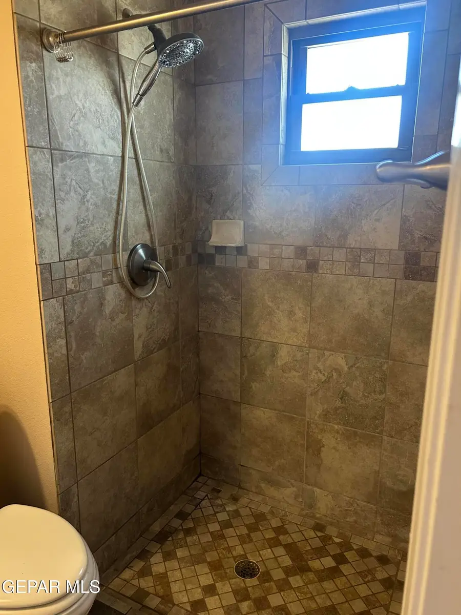 612 Mary Stuart Drive, El Paso, TX 79912 - #3