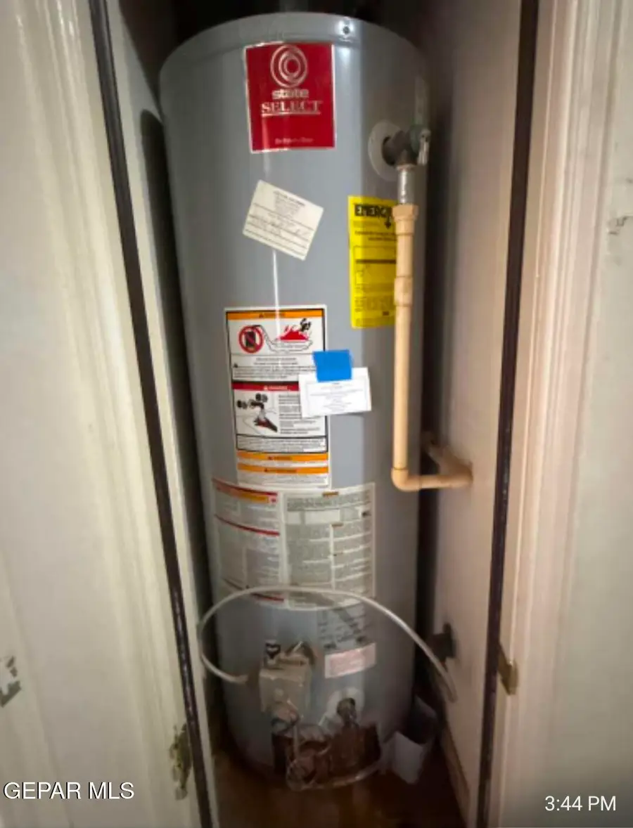 10385 Valle Fertil Drive, Socorro, TX 79927 - #2