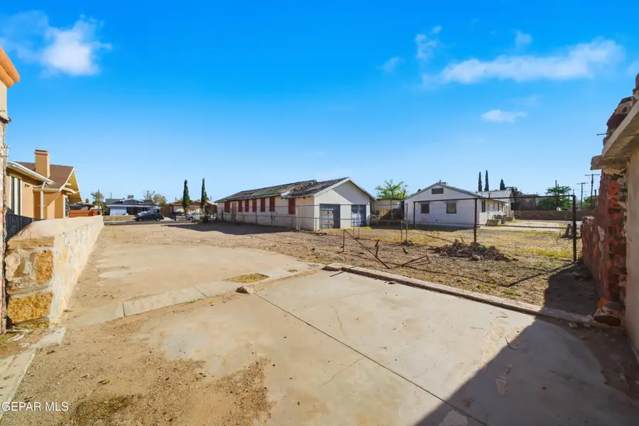 3812 Trowbridge Drive, El Paso, TX 79903 - #2