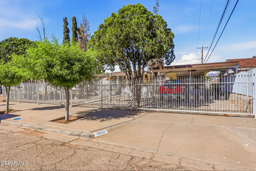 10557 Warren Street, El Paso, TX 79924 - #3