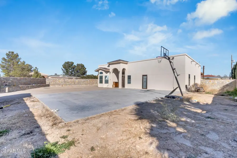 3790 Las Casitas Drive, El Paso, TX 79938 - #3