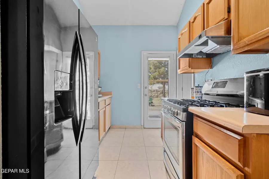 513 Bryce Drive, Horizon City, TX 79928 - #3