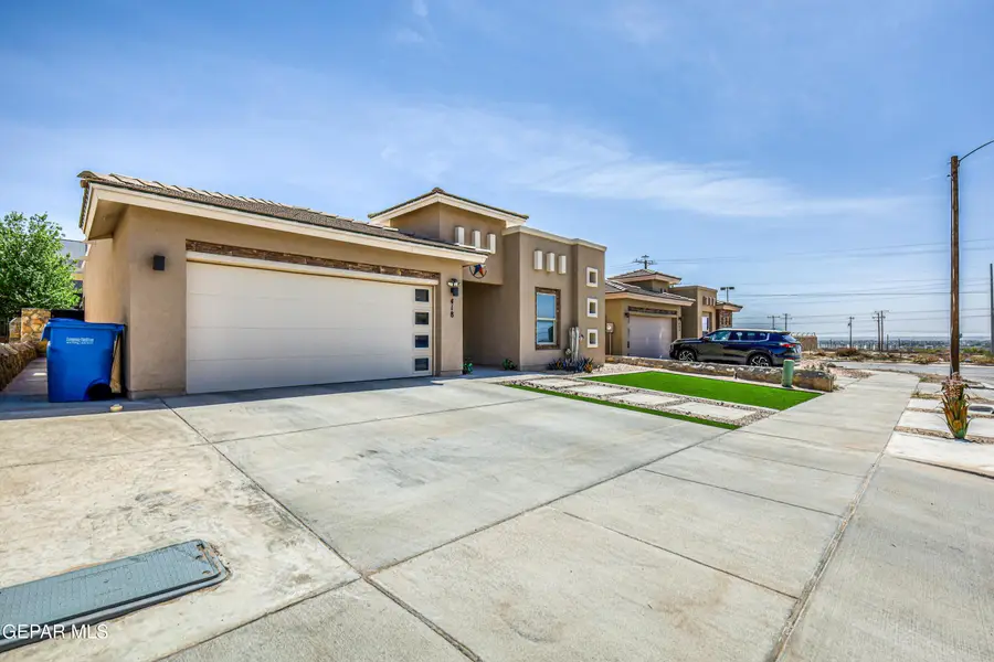 418 S Manzanita Drive, El Paso, TX 79928 - #2