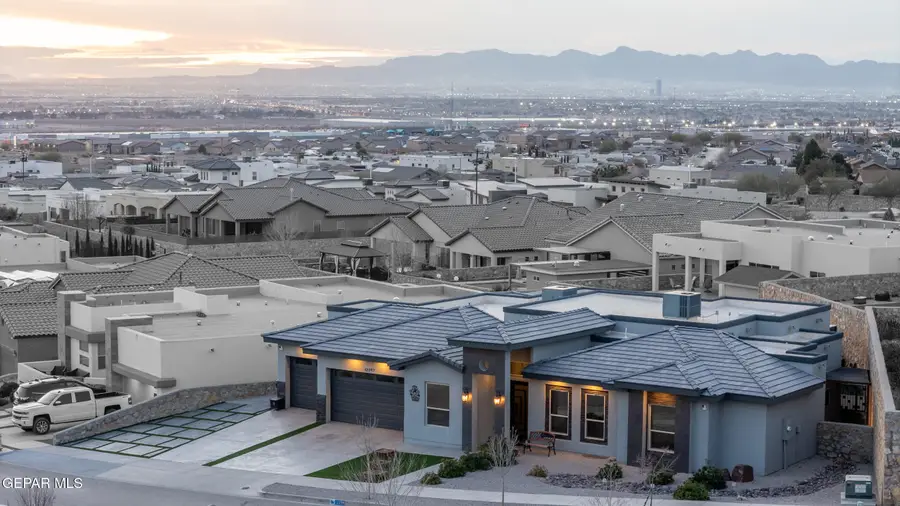 12297 Clifton Hill Road, El Paso, TX 79928 - #2