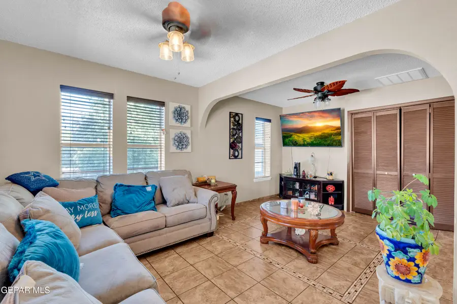2104 Portland Avenue, El Paso, TX 79930 - #3