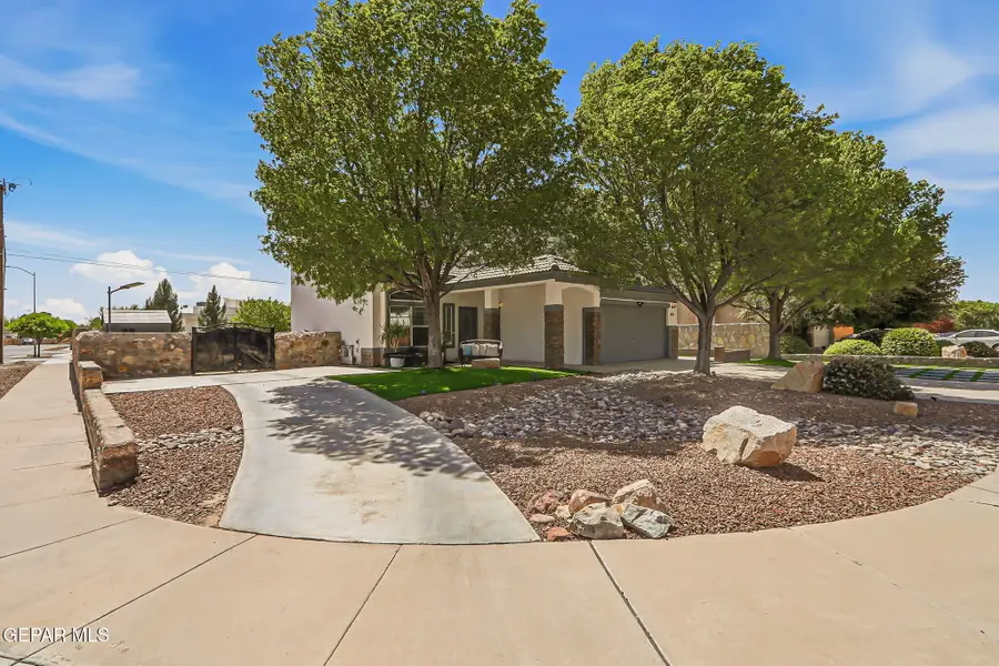 600 Valley Plum Avenue, El Paso, TX 79932 - #3