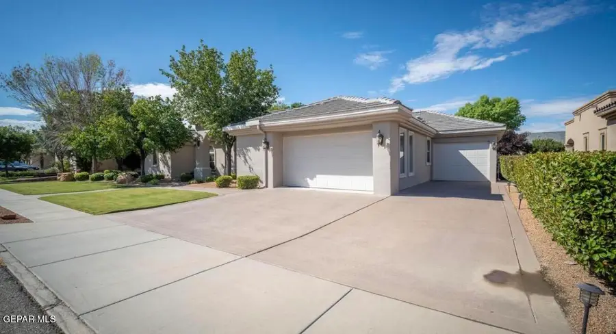 6038 Laguna Vista Drive, El Paso, TX 79932 - #2