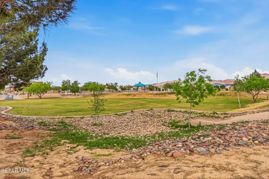 1065 Hoppas Street, El Paso, TX 79932 - #3