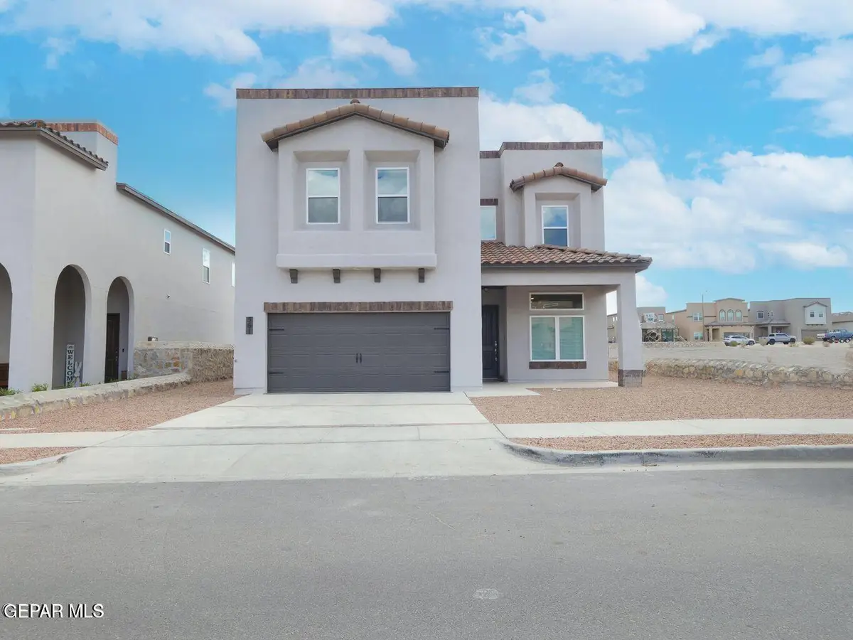 561 La Entrada Circle, Sunland Park, NM 88063 - #1