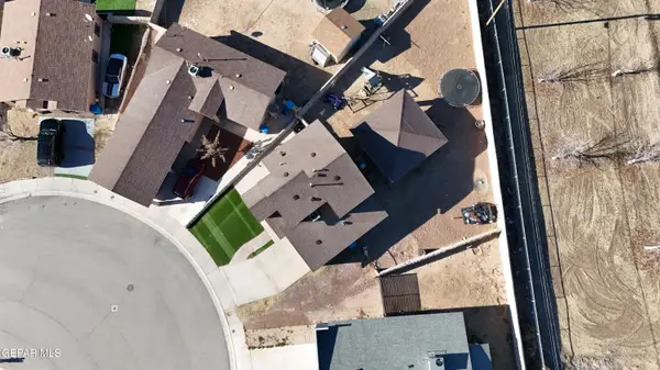 13043 Oscar Chacon, San Elizario, TX 79849