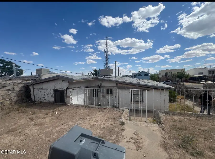2623 Hamilton Avenue, El Paso, TX 79930 - #2