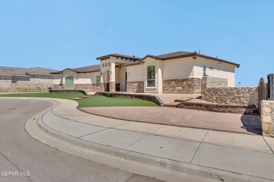 8500 Edgar Park Avenue, El Paso, TX 79904 - #2