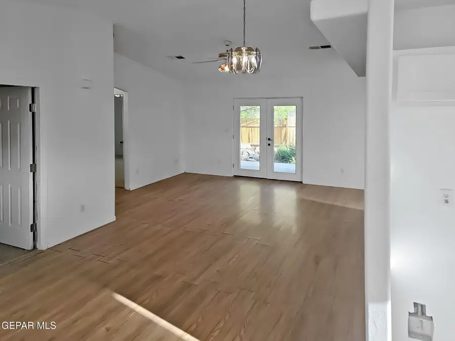 803 Magnolia Street, Alamogordo, NM 88310 - #3