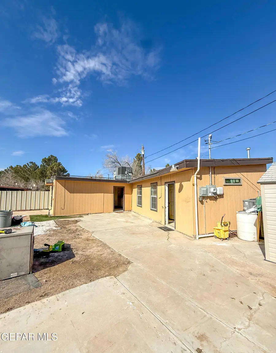 10745 Mirisa Trail, Socorro, TX 79927 - #2