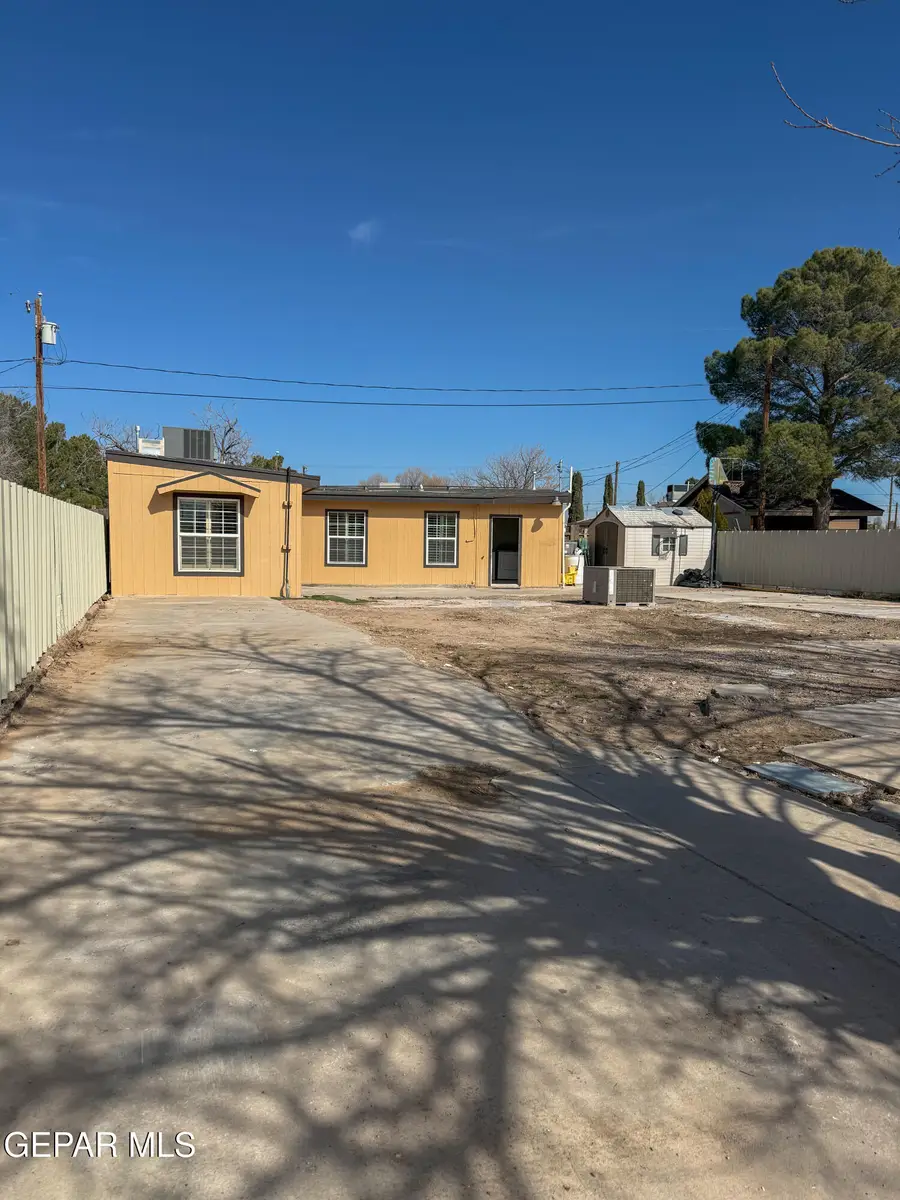 10745 Mirisa Trail, Socorro, TX 79927 - #3