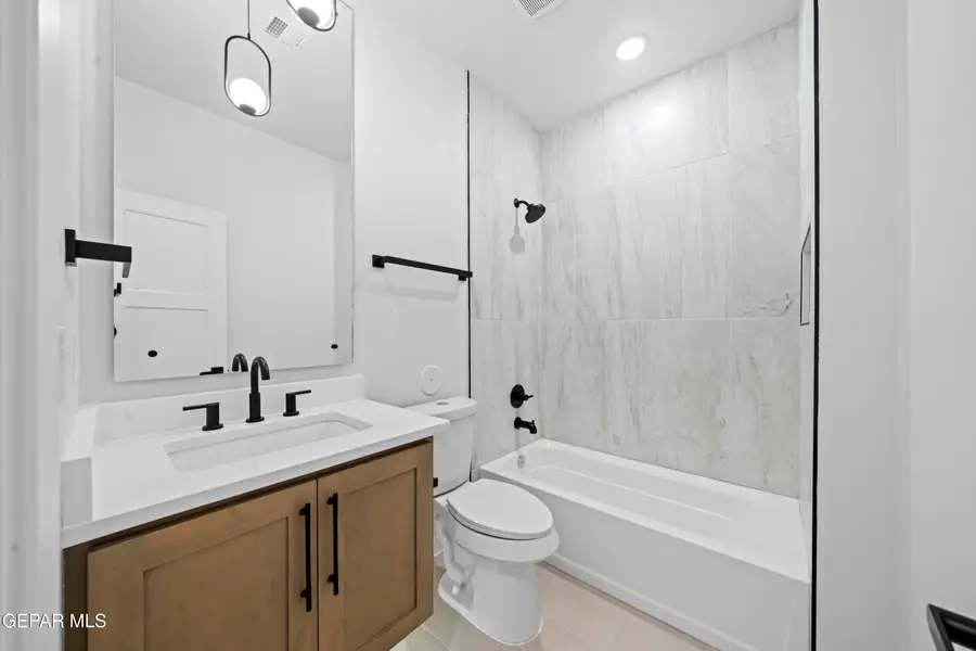 600 Paseo Campanero Street, Horizon City, TX 79928 - #2